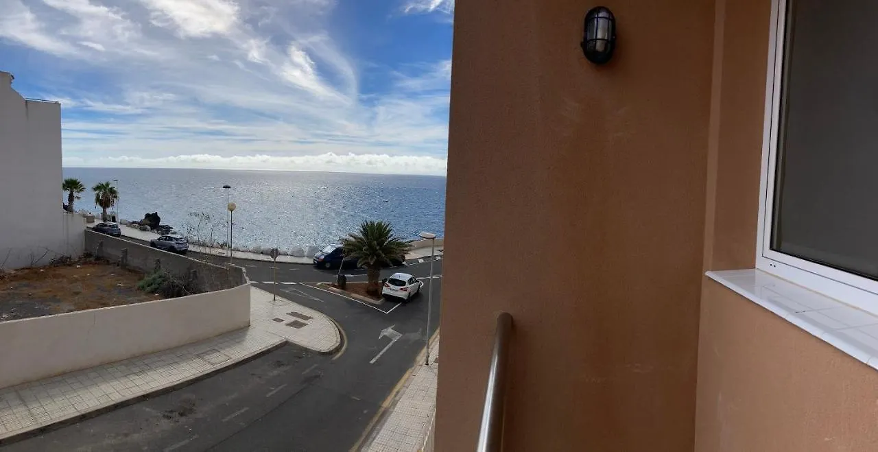 Sea Horizon Apartment Los Abrigos 0*,  Spain